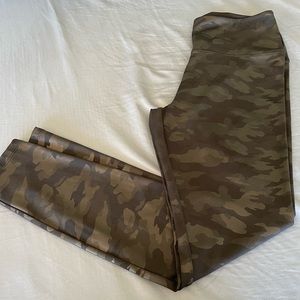 Brand new washed and tried on Spanx like feel